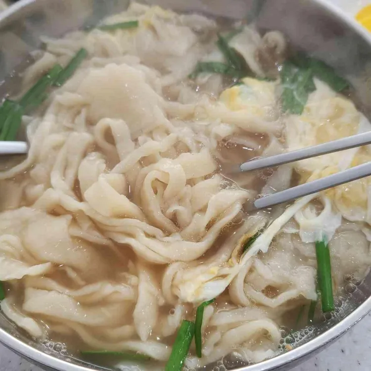 거리네손칼국수 사진 1