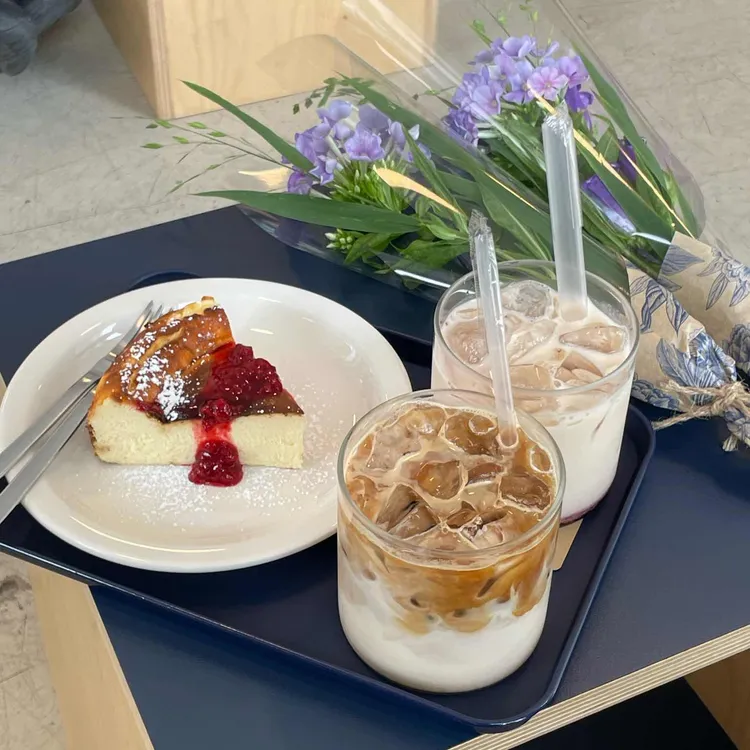 쿼츠 대표 사진