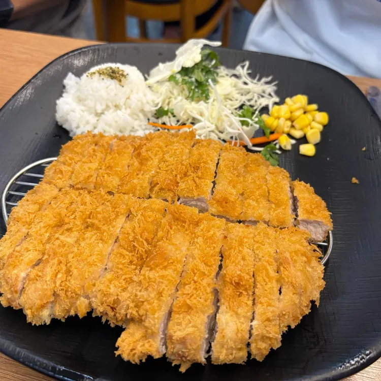 황금매콤돈까스 대표 사진