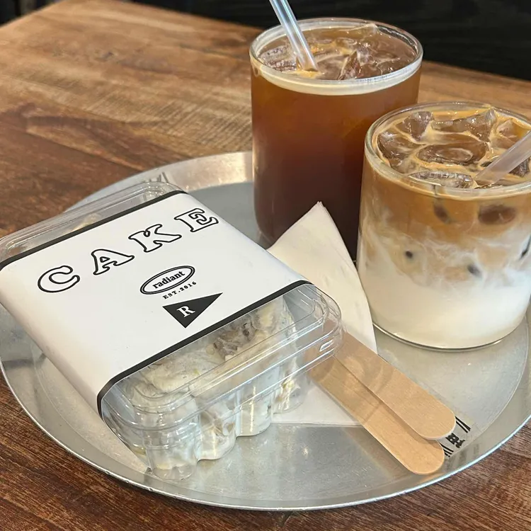 RADIANT 대표 사진