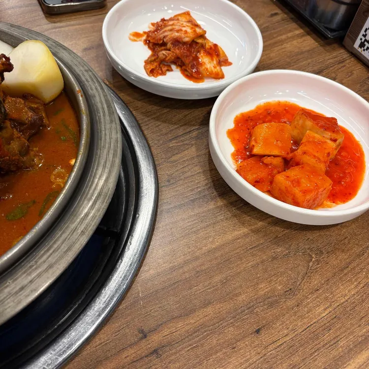이성원쉐프의 청년감자탕 대표 사진