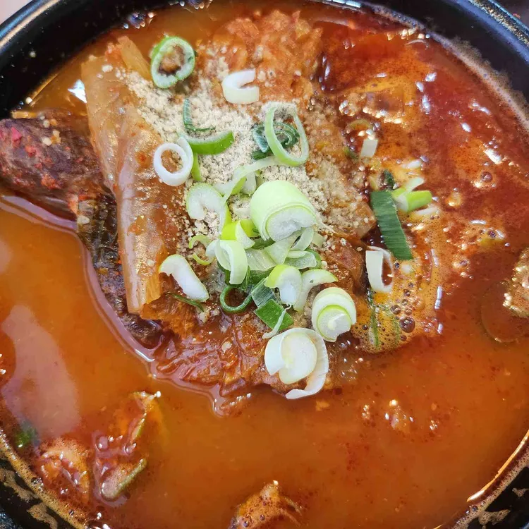 첨단돌솥감자탕 사진 2