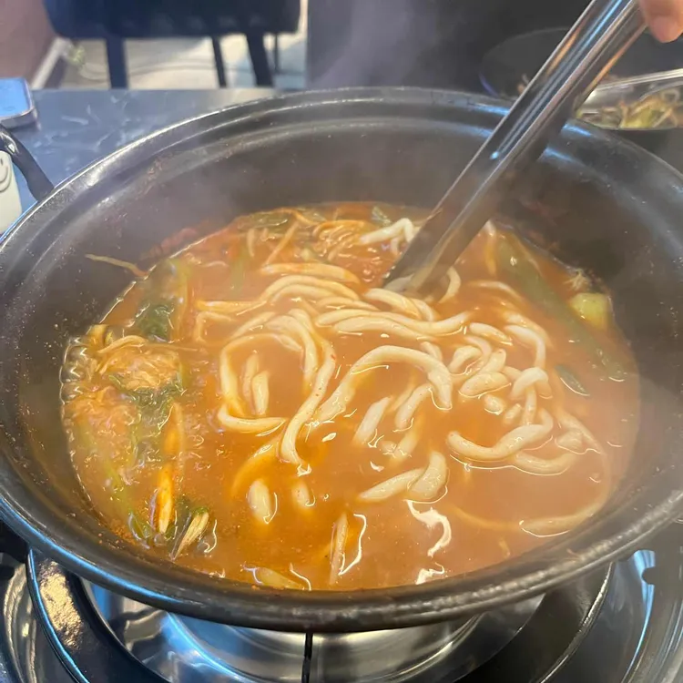채소담 샤브칼국수 대표 사진