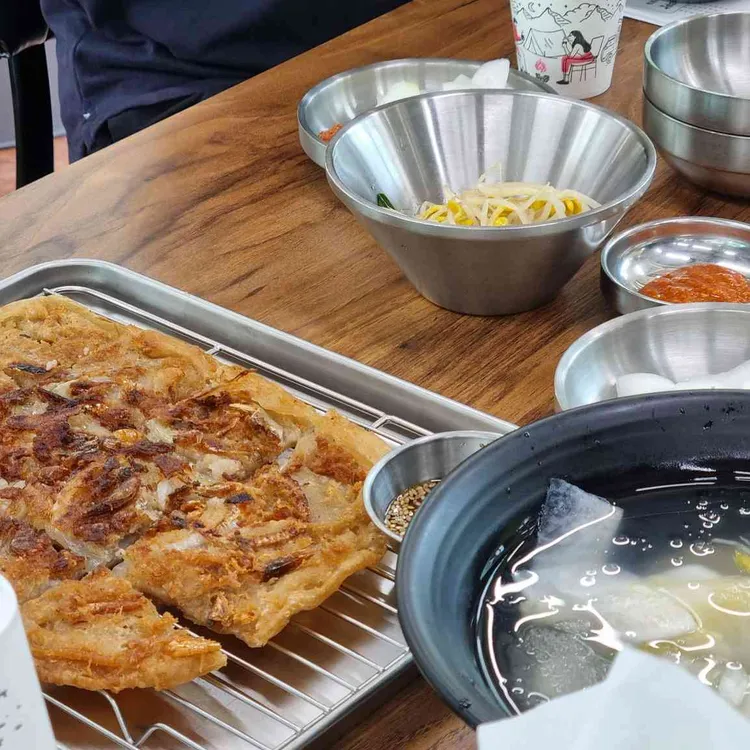 괴산강쇠솥뚜껑낙지 대표 사진