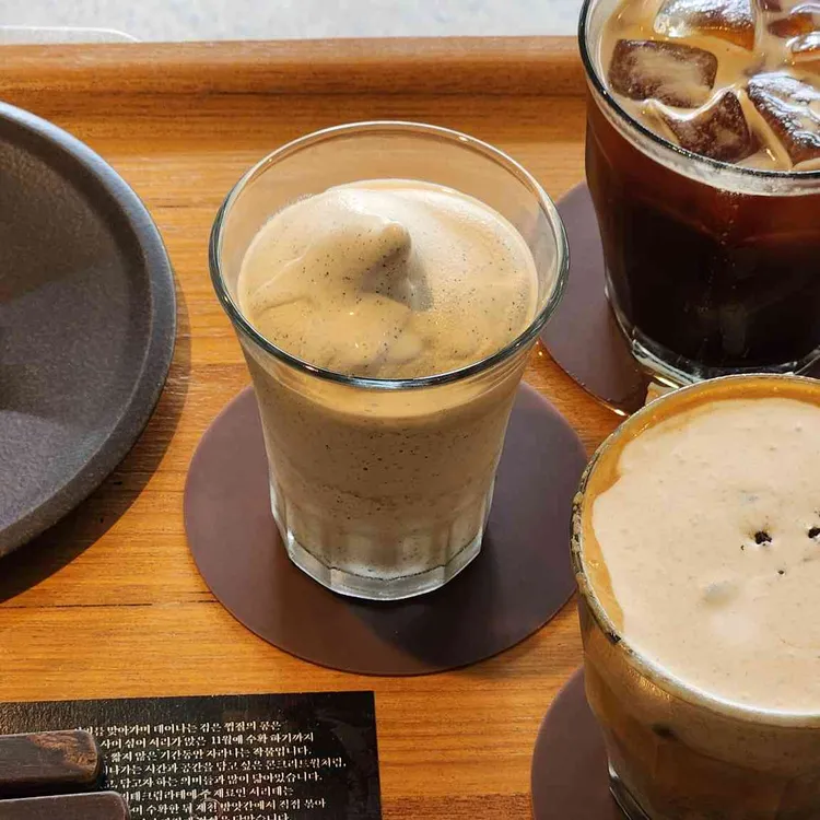콘크리트월 대표 사진
