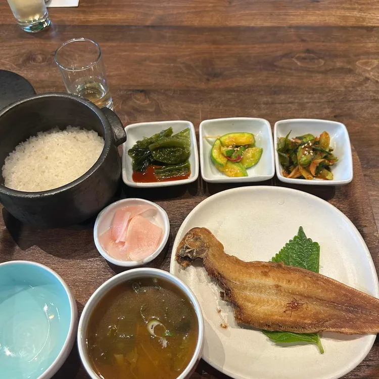 오우 (OU) 대표 사진