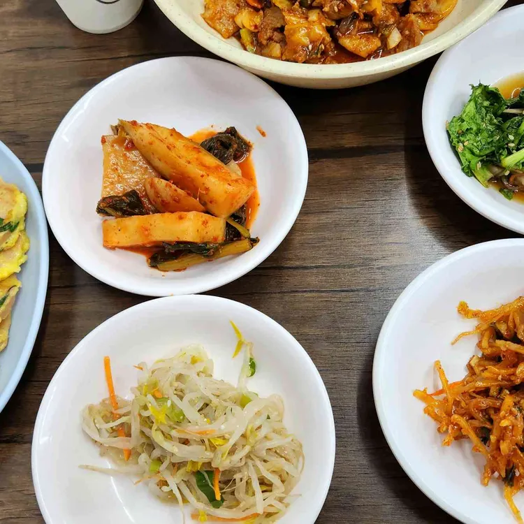 반월식당 대표 사진