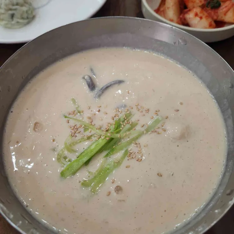 보승칼국수 사진
