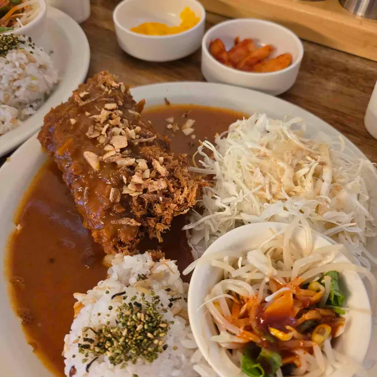 모모키친 사진 2
