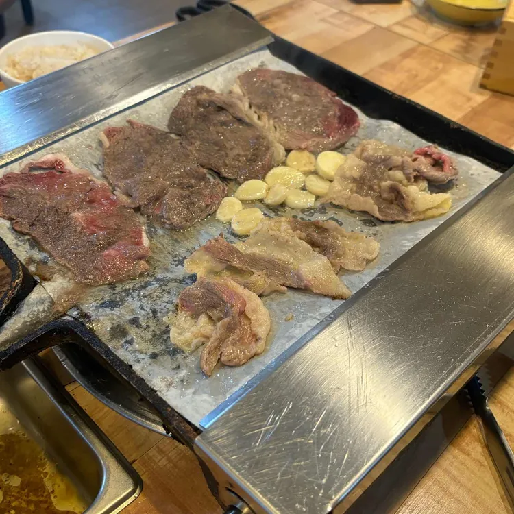 돈탑 대표 사진