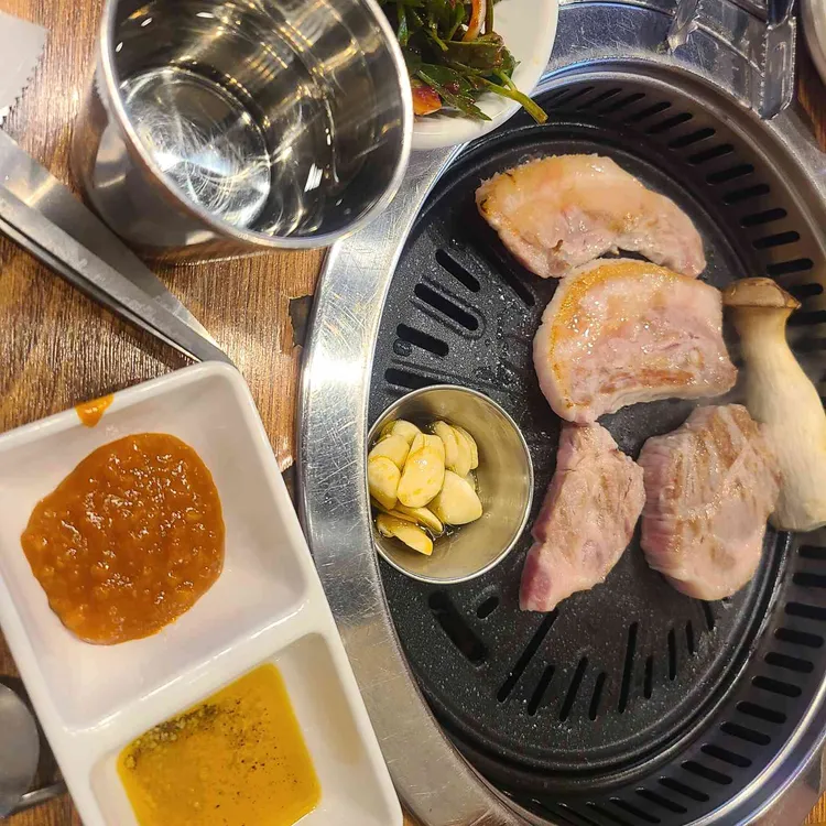 미나리삼겹살 사진 2