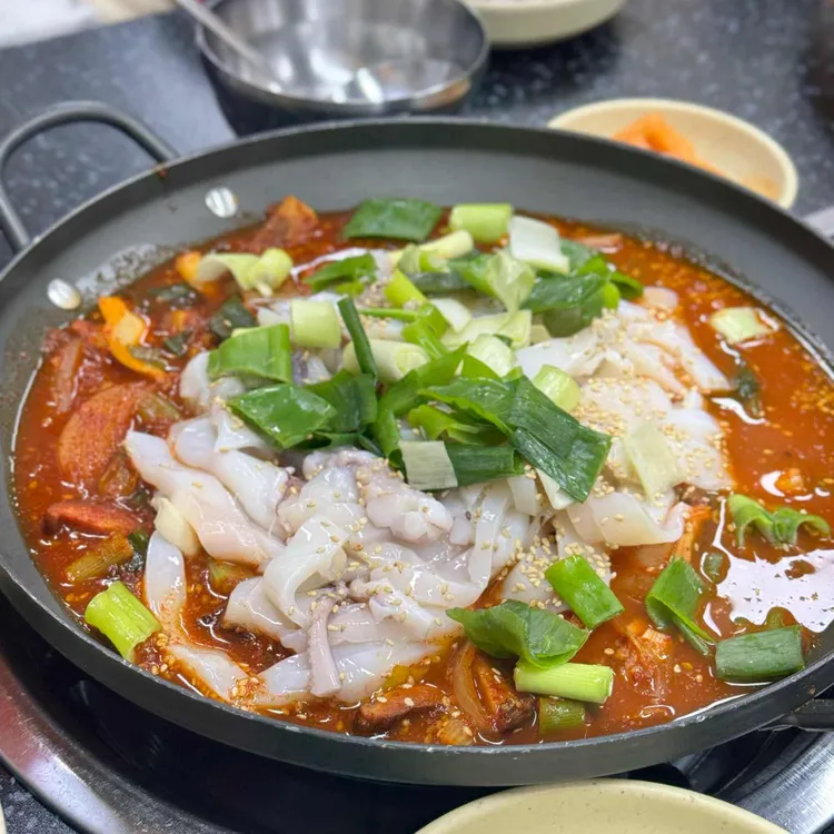 꺼멍도새기 사진 1