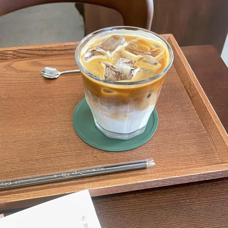 카페비엔 대표 사진