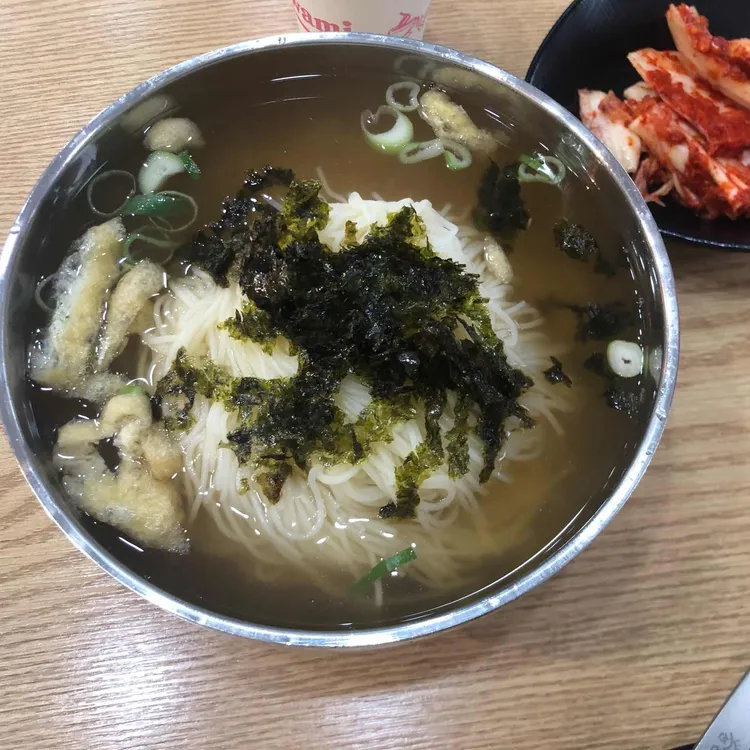 큰집멸치국수 대표 사진