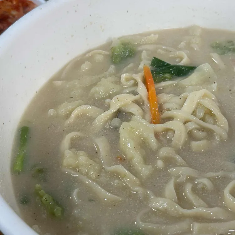 들깨칼국수 사진 1