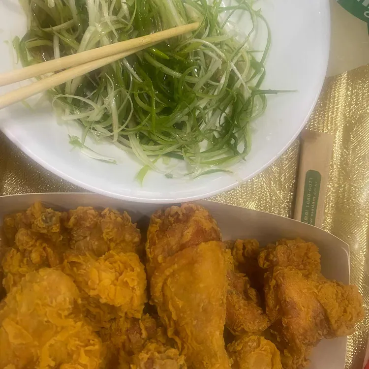 자담치킨 대표 사진