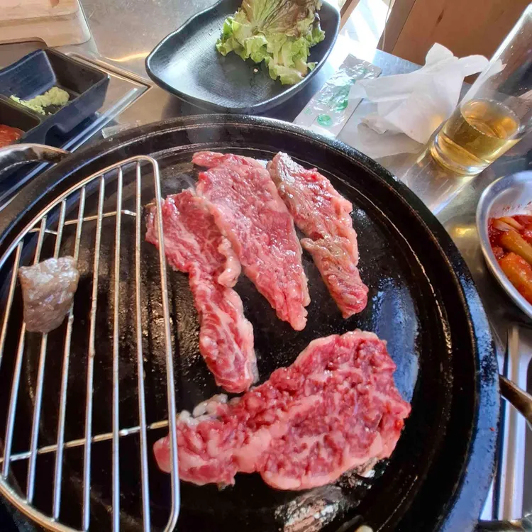돌판한우우각집 대표 사진