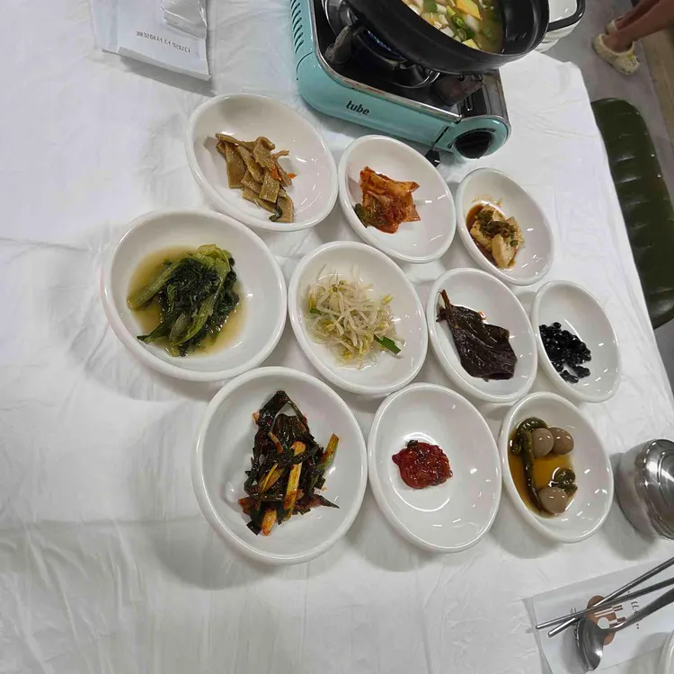 잘돼지 식당 사진 1