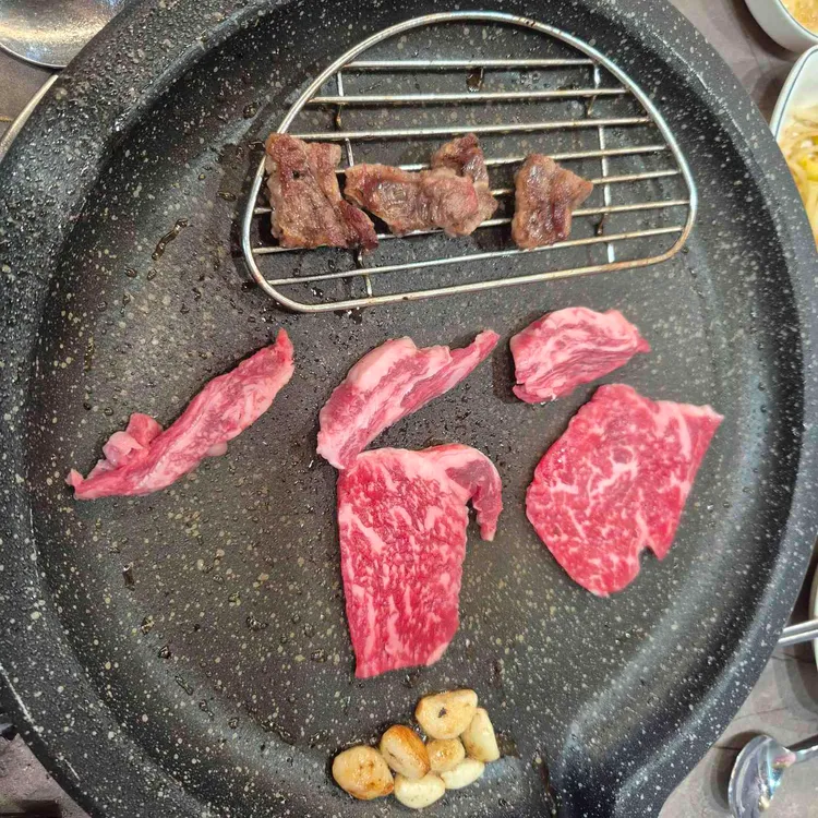 자성순한우식육식당 대표 사진