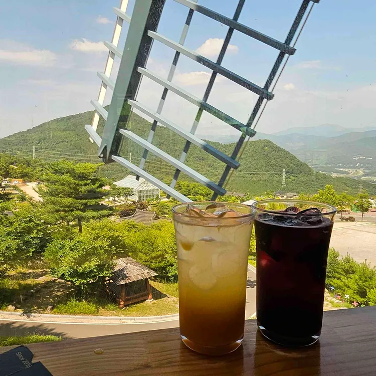 풍차카페수제버거 대표 사진