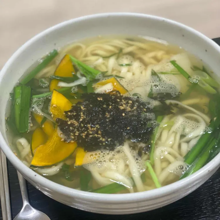 부산 손칼국수 대표 사진