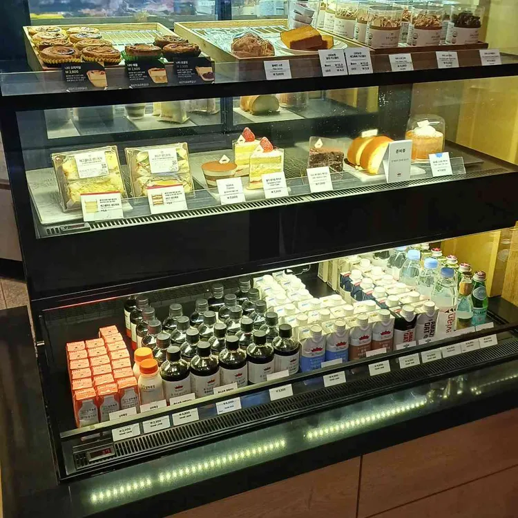 폴바셋 사진 1
