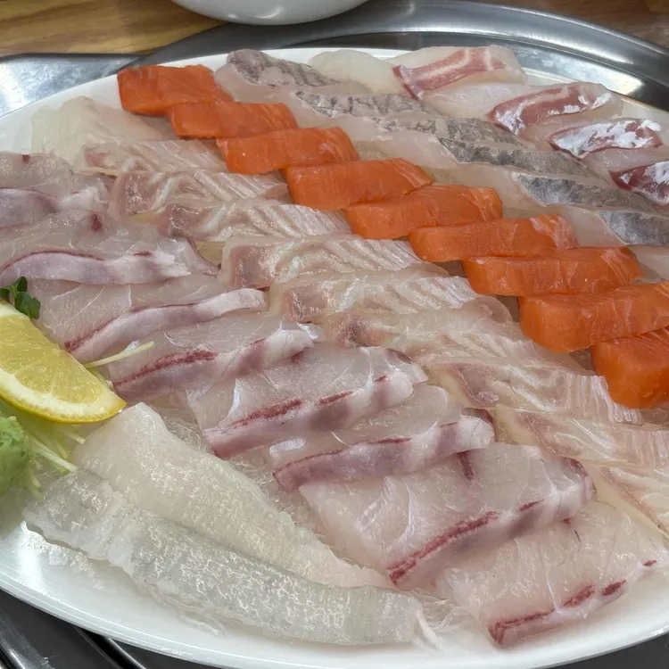 속초종합어시장 대표 사진