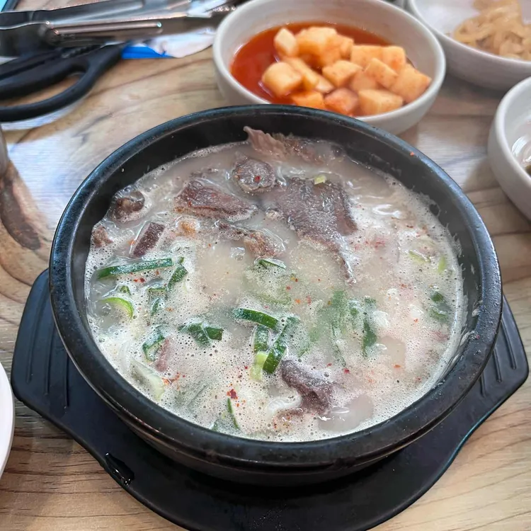 연지본관 사진 2
