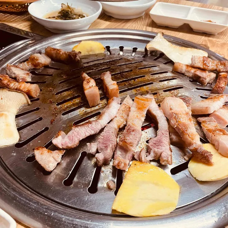 전주막국수숯불생고기 대표 사진