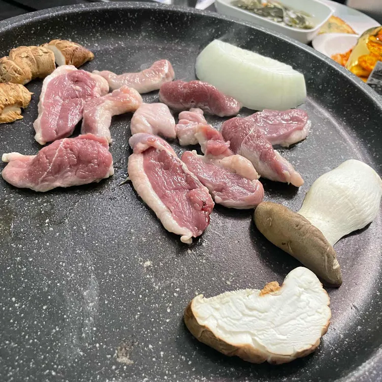 호두나무집 대표 사진
