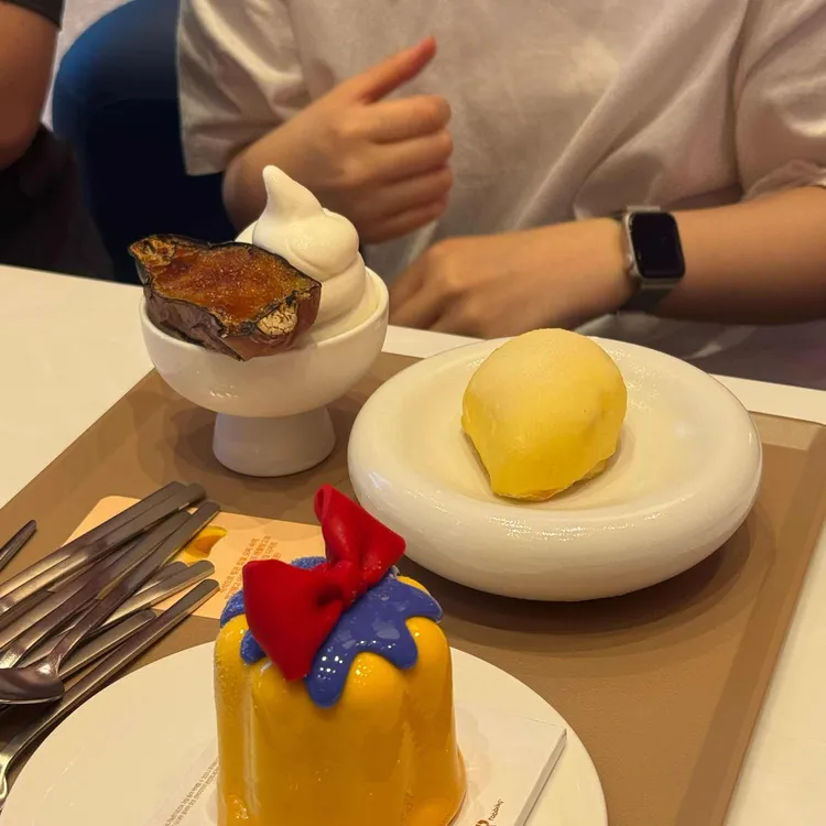 배스킨라빈스 대표 사진