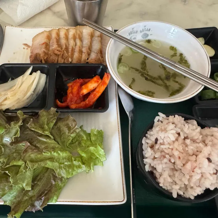 도산족발& 종로할머니칼국수 사진 1
