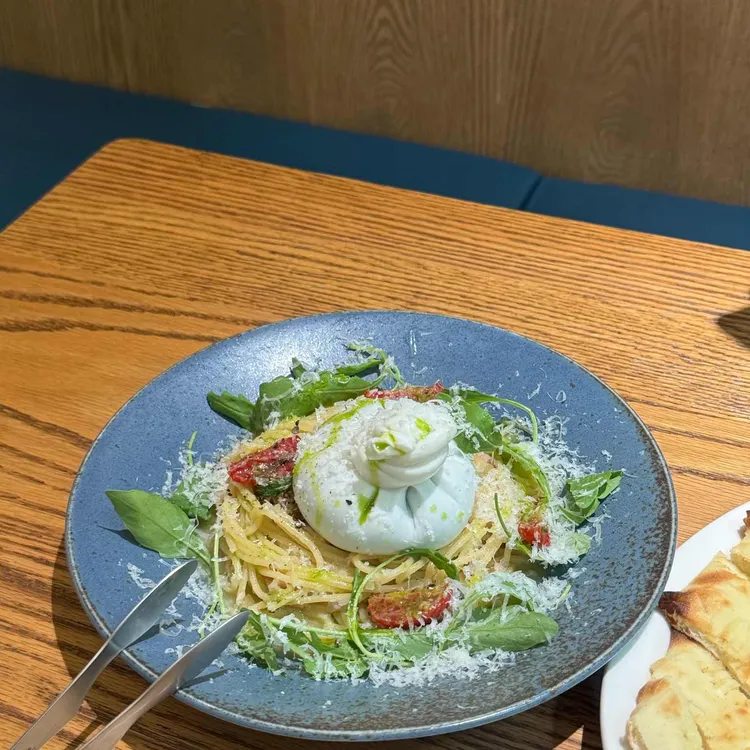 무브먼트 대표 사진