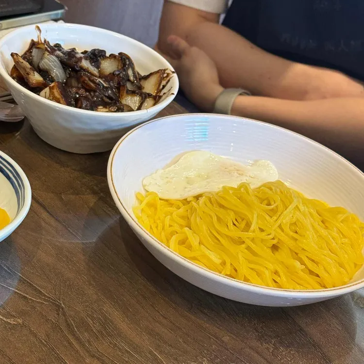 현경 사진 2