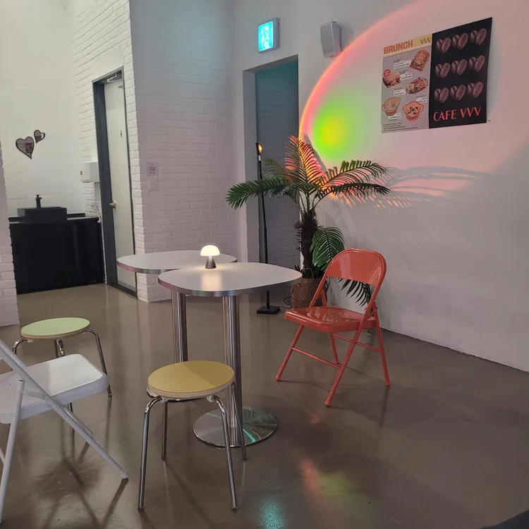 븨븨븨 대표 사진