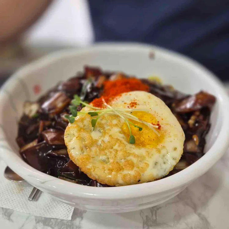 화란 대표 사진
