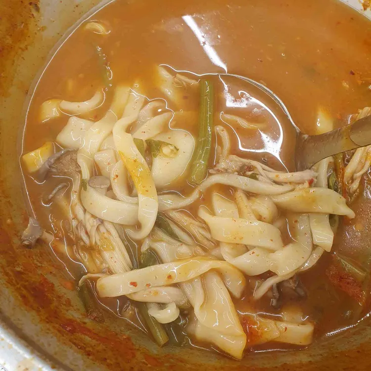 구좌리 얼크니손칼국수 대표 사진