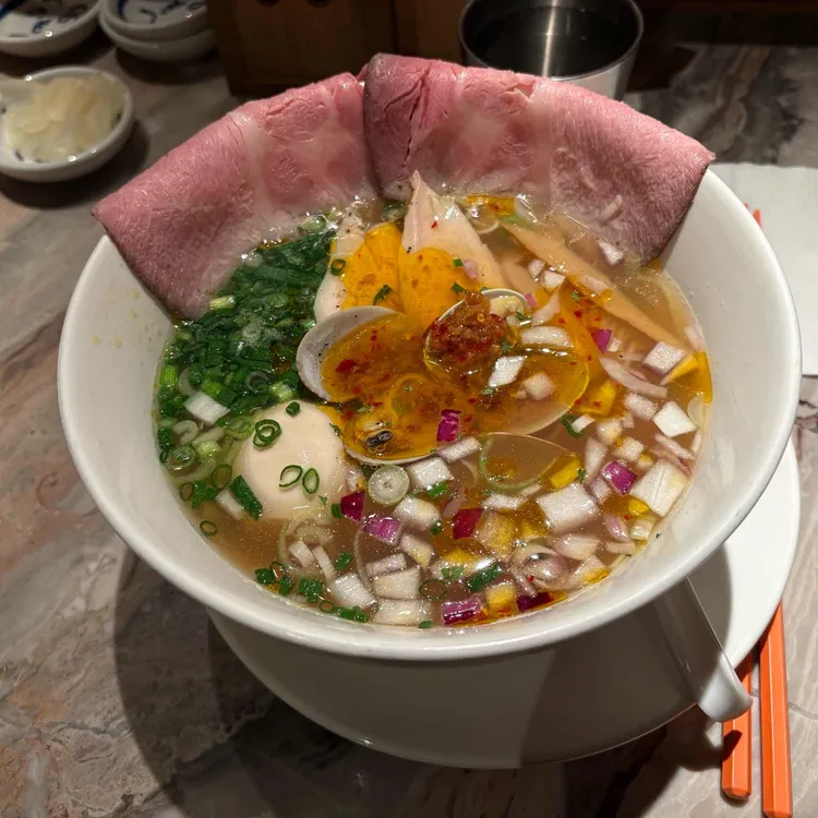 무탄 사진 2