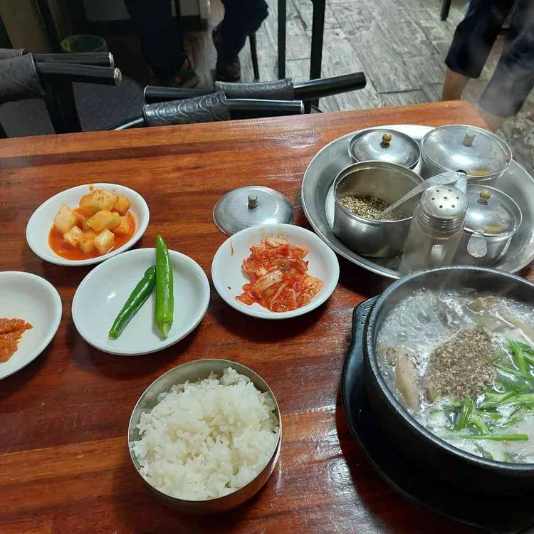 어메불 돼지국밥 대표 사진