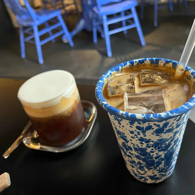 보정당 대표 사진