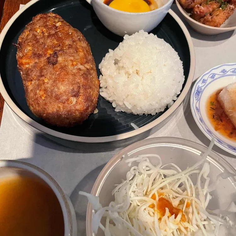 명호야 식탁 대표 사진