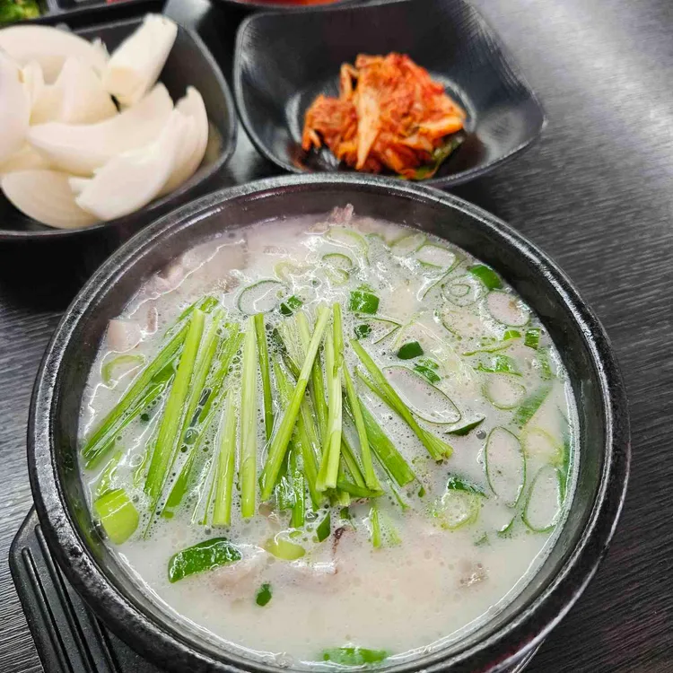 백서방 돼지국밥 사진 1