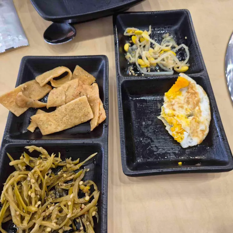 우주를정복한김치찜 대표 사진