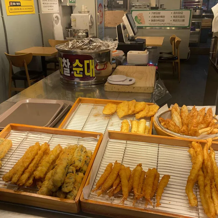 돼지떡볶이꼬마김밥 대표 사진