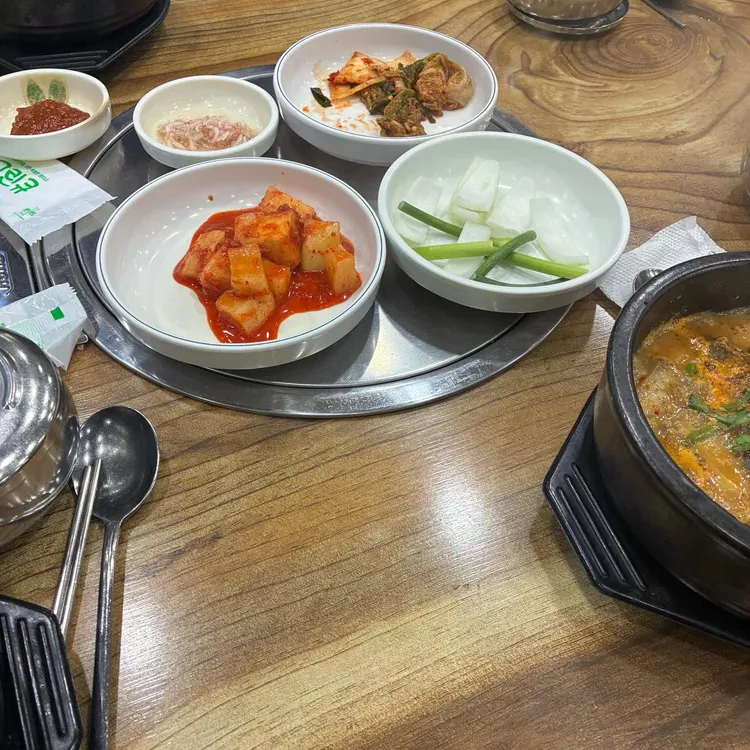 24시서울감자탕병천순대 대표 사진