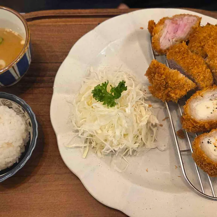 돈카춘 대표 사진