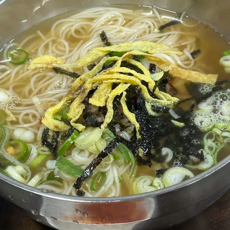 체부동잔치집 사진 1