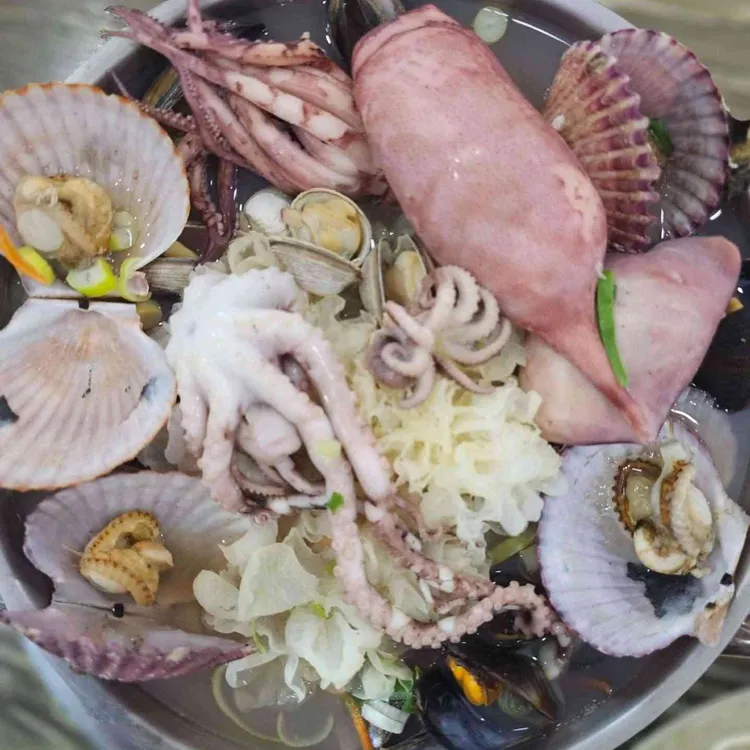 쭈낙해물칼국수 대표 사진