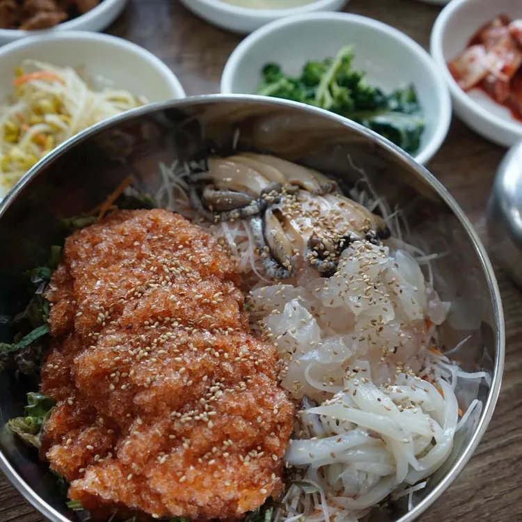 동뜬식당 사진 1