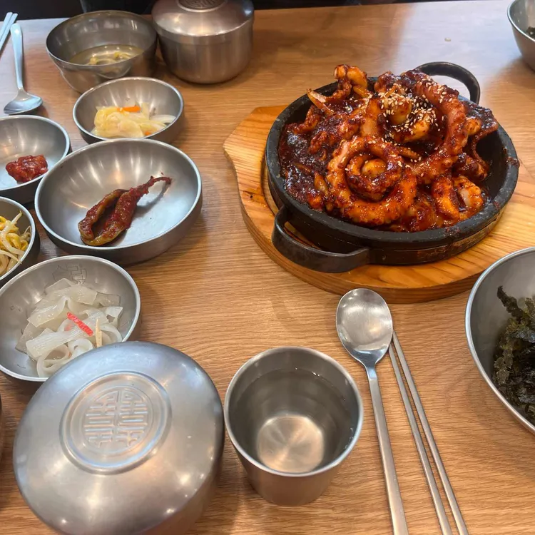 신라식당 사진 2